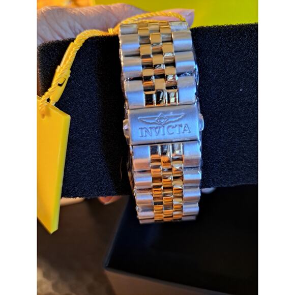INVICTA Specialty White Dial 49538 43mm Two Tone Band Gold Silver Tone Unisex - Picture 4 of 4